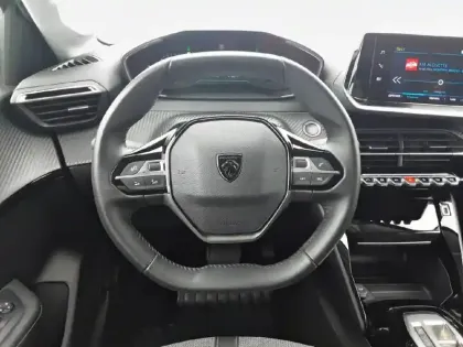 Photo 34 Peugeot 208  Electrique 50 kWh 136ch