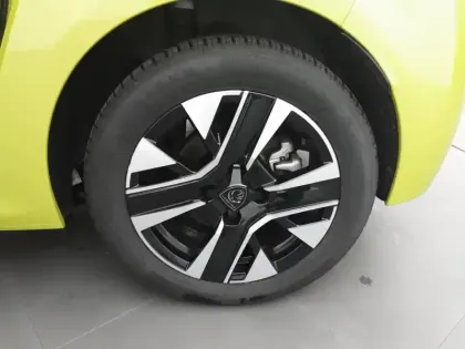 Photo 38 Peugeot 208  Electrique 50 kWh 136ch