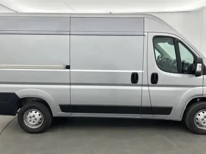 Photo 45 Peugeot Boxer  TOLE 3.0 T L2H2 BLUEHDI 120 S&S BVM6