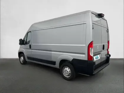 Photo 48 Peugeot Boxer  TOLE 3.0 T L2H2 BLUEHDI 120 S&S BVM6
