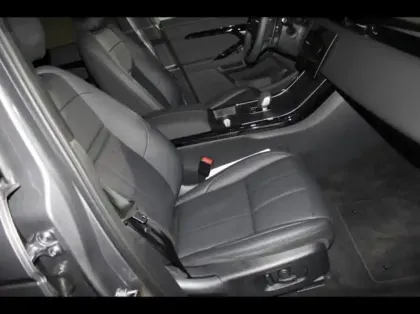 Photo 41 Land rover Range Rover Evoque  1.5 P300e 309ch Dynamic SE