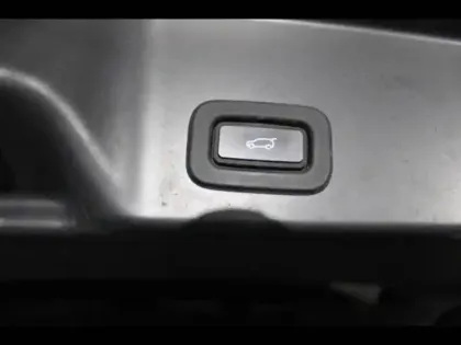 Photo 37 Land rover Range Rover Evoque  1.5 P300e 309ch Dynamic SE