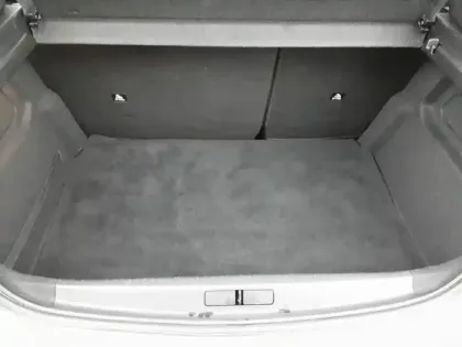 Photo 25 Peugeot 208  Electrique 50 kWh 136ch