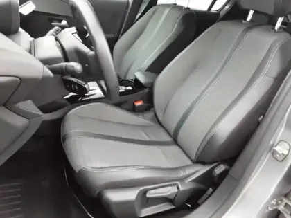 Photo 30 Peugeot 208  Electrique 50 kWh 136ch