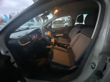 Photo 7 Citroën C3  1.2 PureTech 83ch S&S Feel Pack