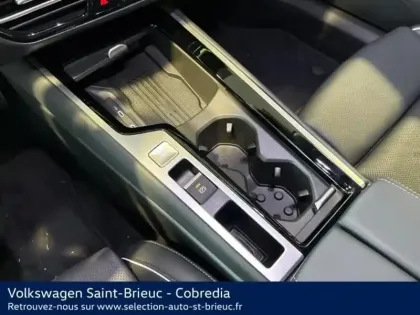 Photo 28 Volkswagen Passat Gén. IX Ph1 Elegance 5