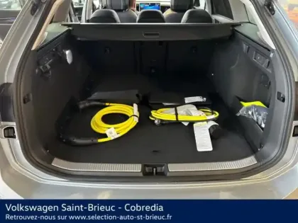 Photo 26 Volkswagen Passat Gén. IX Ph1 Elegance 5