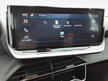 Photo 20 Peugeot 2008  PureTech 100 S&S BVM6