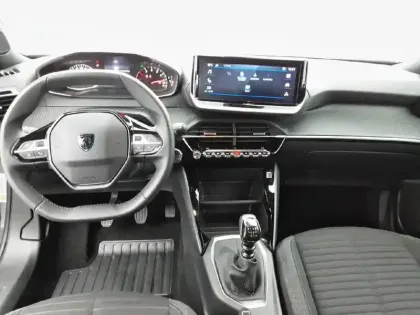 Photo 7 Peugeot 2008  PureTech 100 S&S BVM6