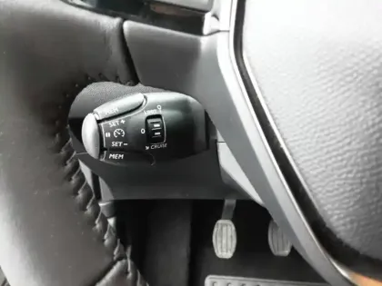 Photo 18 Peugeot 2008  PureTech 100 S&S BVM6