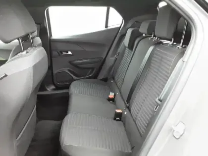 Photo 11 Peugeot 2008  PureTech 100 S&S BVM6