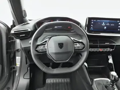 Photo 8 Peugeot 2008  PureTech 100 S&S BVM6