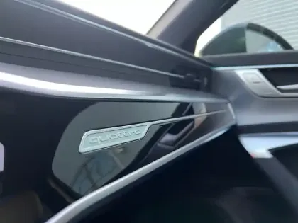 Photo 44 Audi A6  Avant 50 TFSIe 299 ch S tronic 7 Quattro