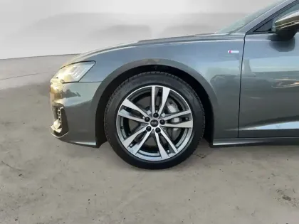 Photo 32 Audi A6  Avant 50 TFSIe 299 ch S tronic 7 Quattro