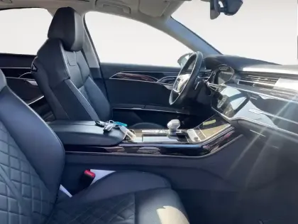 Photo 13 Audi A8  60 TFSI e Tiptronic 8 Quattro