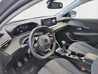 Photo 7 Peugeot 208  PureTech 100 S&S BVM6