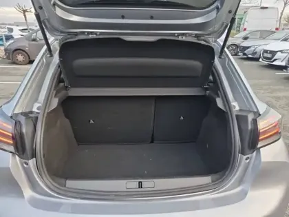 Photo 5 Peugeot 208  PureTech 100 S&S BVM6