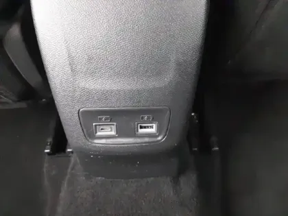 Photo 37 Peugeot 208  PureTech 100 S&S BVM6