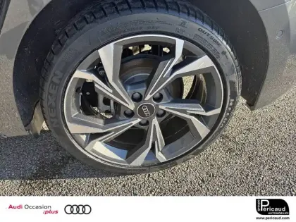 Photo 8 Audi A3  Sportback 40 TFSIe 204 S tronic 6