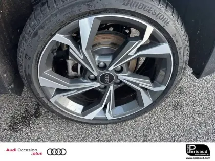 Photo 23 Audi A3  Sportback 40 TFSIe 204 S tronic 6