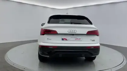 Photo 3 Audi Q5  40 tdi 204 stronic 7 quattro sline