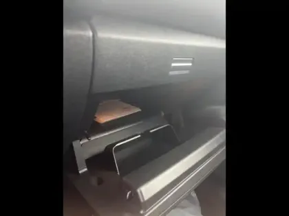 Photo 10 Citroën C4  Moteur électrique 136ch (100 kW) Feel Pack Automatique