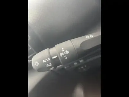 Photo 9 Citroën C4  Moteur électrique 136ch (100 kW) Feel Pack Automatique