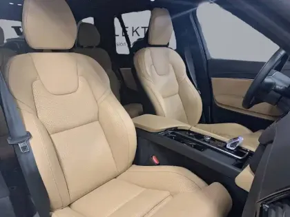 Photo 12 Volvo Xc90  T8 AWD Hybride Rechargeable 455 ch Geartronic 8 7pl
