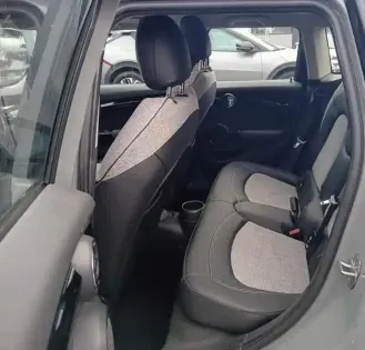 Photo 19 Mini Mini Hatch 5 Portes Cooper 136 ch Edition Greenwich