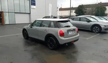 Photo 6 Mini Mini Hatch 5 Portes Cooper 136 ch Edition Greenwich