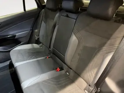 Photo 13 Volkswagen Id.4  286 ch Pro