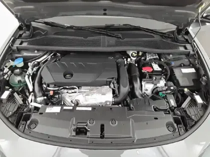 Photo 39 Peugeot 408  PHEV 180 e-EAT8