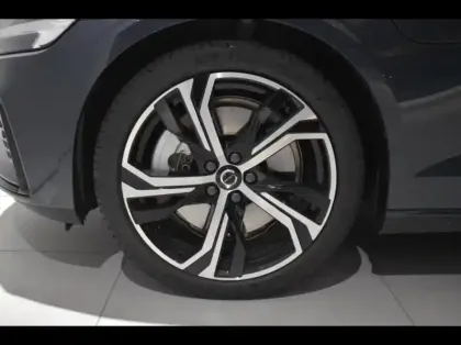 Photo 20 Volvo V60  T6 AWD 253+145ch Plus Style Dark Geartronic 8