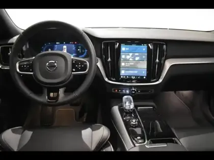 Photo 29 Volvo V60  T6 AWD 253+145ch Plus Style Dark Geartronic 8