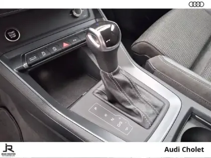 Photo 37 Audi Q3  35 TDI 150 ch S tronic 7