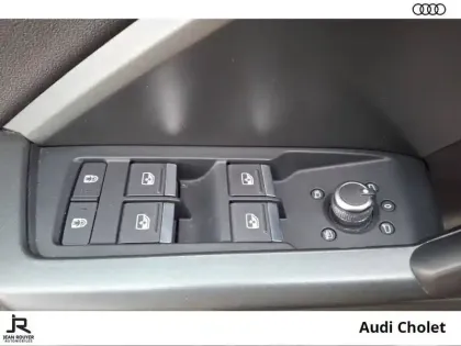 Photo 40 Audi Q3  35 TDI 150 ch S tronic 7