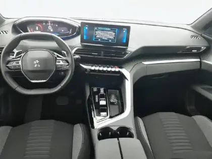 Photo 7 Peugeot 5008  Hybrid 136 e-DCS6