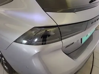 Photo 36 Peugeot 508  SW Hybrid 180 e-EAT8