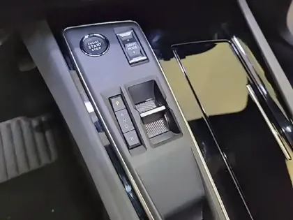 Photo 33 Peugeot 508  SW Hybrid 180 e-EAT8