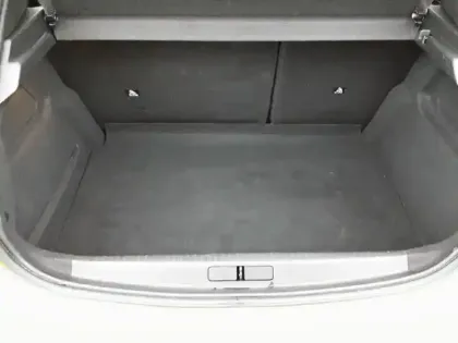 Photo 5 Peugeot 208  PureTech 100 S&S BVM6