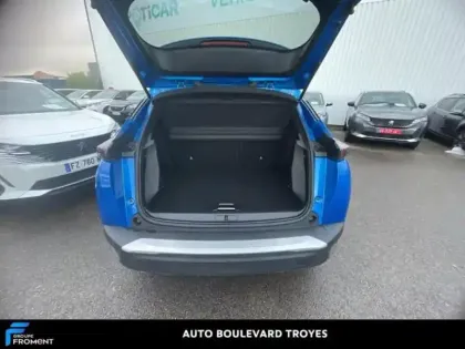 Photo 20 Peugeot 2008  e- 136ch Allure Pack