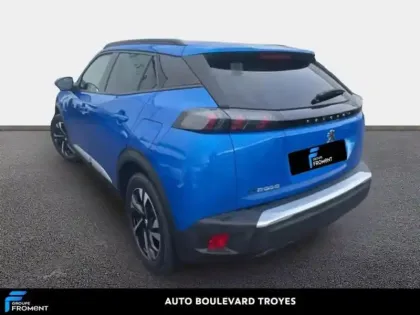 Photo 21 Peugeot 2008  e- 136ch Allure Pack