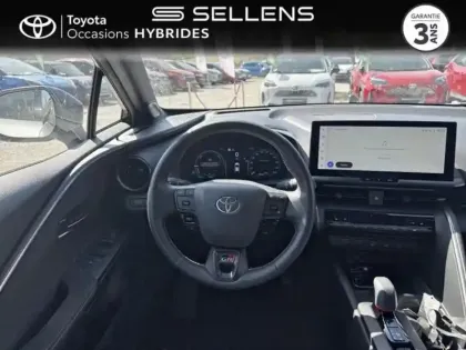 Photo 8 Toyota C-HR  2.0 Hybride Rechargeable 225ch GR Sport Premiere