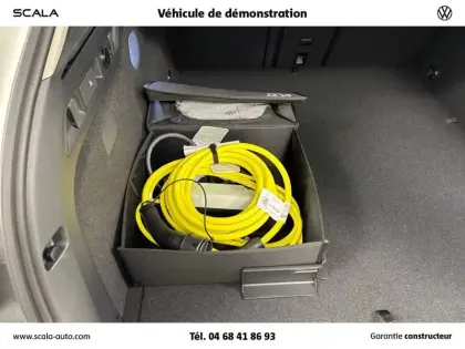 Photo 45 Volkswagen Passat  1.5 eHybrid 204 DSG6