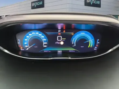 Photo 20 Peugeot 3008  Hybrid 225 e-EAT8 Allure Pack