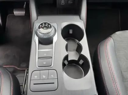 Photo 21 Ford Kuga  2.5 Duratec 190ch FHEV E85 ST-Line X BVA