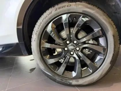 Photo 7 Land rover Discovery Sport  1.5 P300e 309ch Dynamic SE