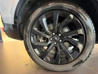 Photo 5 Land rover Discovery Sport  1.5 P300e 309ch Dynamic SE