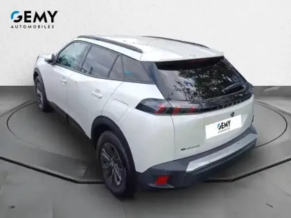 Photo 4 Peugeot 2008  Electrique 136 ch