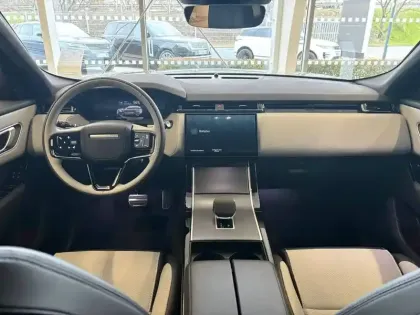 Photo 16 Land rover Range Rover Velar  2.0L P400e PHEV 404ch AWD BVA